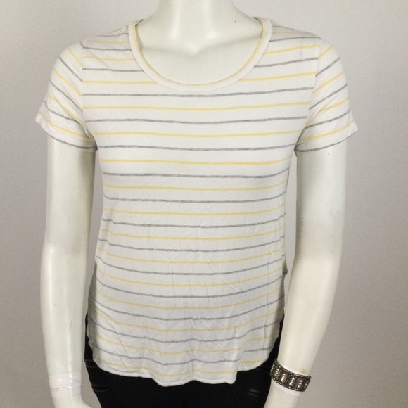 GENTLE FAWN Round Neck Short Sleeve Tee Shirt, High-Low - Picture 3 of 7